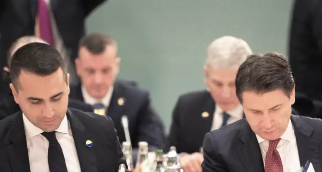 Di Maio, Sophia serva per embargo armi