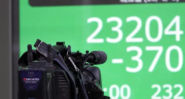 Borsa Tokyo apre piatta (-0,04%)