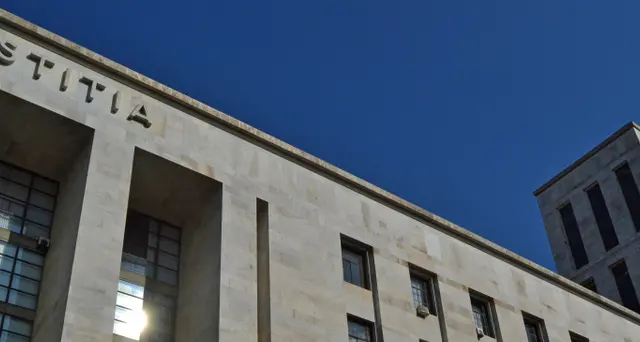 Chiese di essere ucciso, 2 a processo