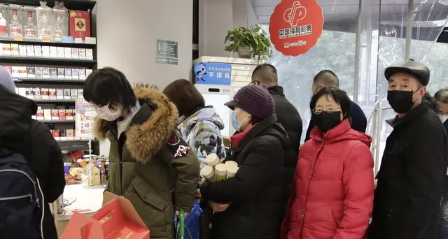 Cina, 830 persone contagiate dal virus