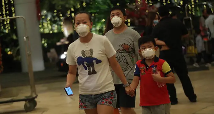Virus Cina: stop trasporti in 9 città, 32 milioni coinvolti. C'è una vittima al confine Russia-Cina