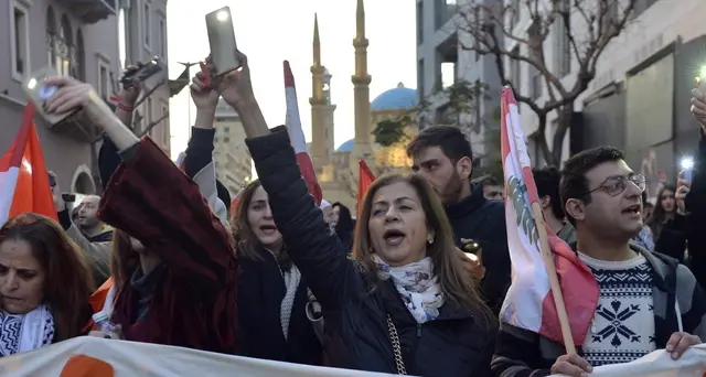 Tensione a Beirut per proteste