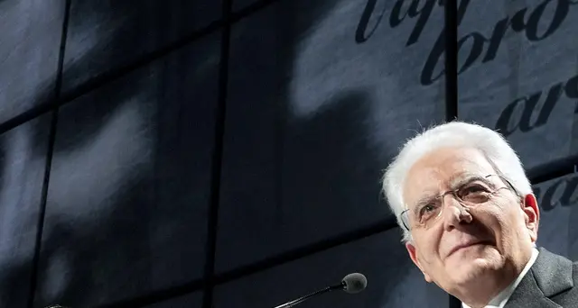 Mattarella, ignobile scritta Mondovì
