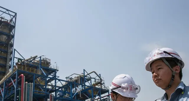 Petrolio, -3% su timori coronavirus