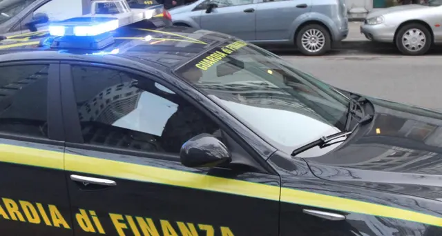 Frode fiscale 160 mln, 18 arresti