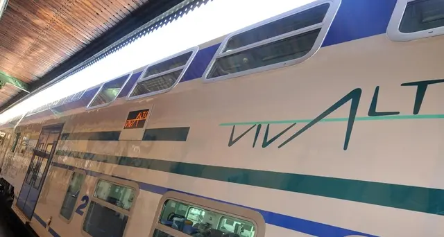 Stalking alla collega, licenziato ferroviere