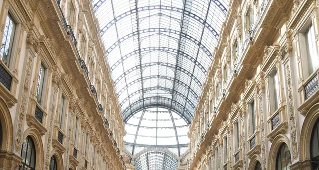 Marchi moda si contendono spazi a Milano