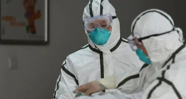Virus, saliti a 14.300 i contagi in Cina