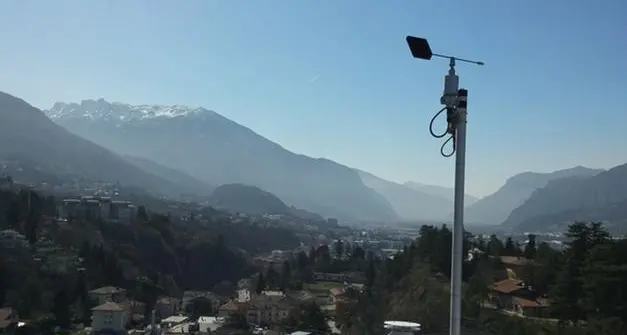 Il Föhn spazza il Trentino, record di 189 all'ora in Primiero