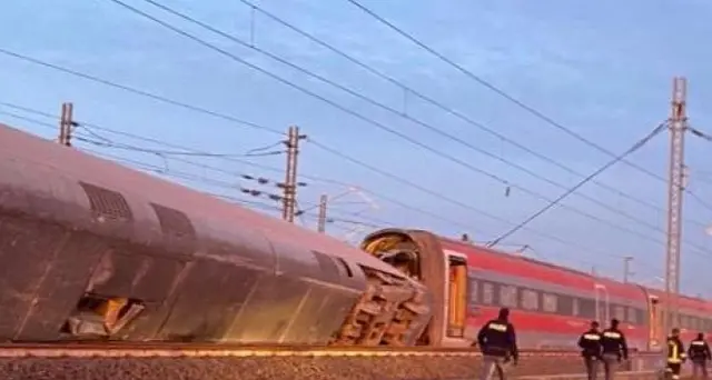 Frecciarossa deraglia: 2 morti e feriti
