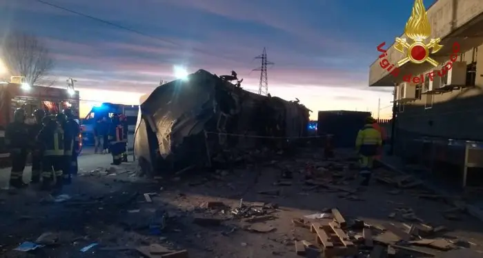 Deraglia un treno dell'alta velocità a Lodi, due morti e 27 feriti