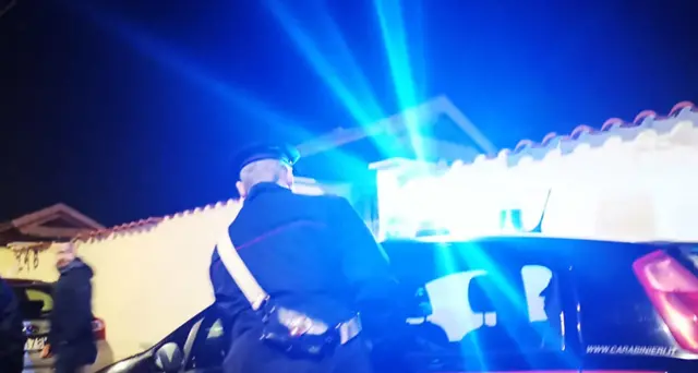 Cadavere giovane trovato a Napoli