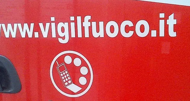 Scontro auto-tir, 2 morti vicino Roma