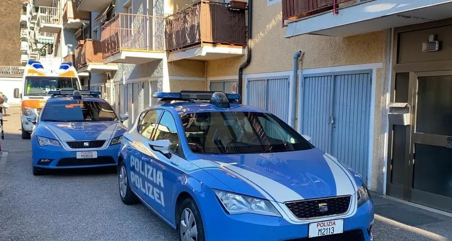 Furibonda lite fra due anziani ad Aslago polizia e ambulanza
