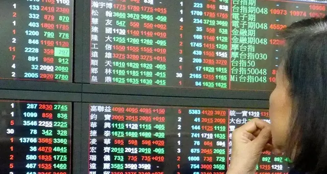 Borsa Tokyo, apertura in calo (-0,78%)