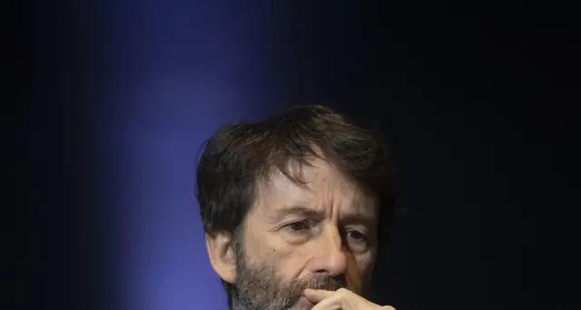 Franceschini,minaccia Iv a tutto governo