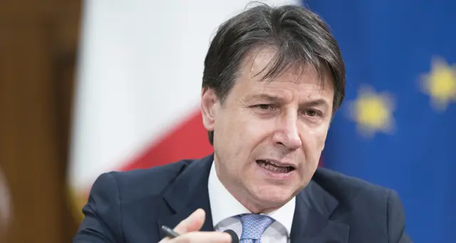 Colloquio Conte-Fico alla Camera