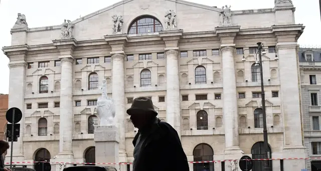 Borsa Milano +0,7%,chiude a massimi 2008