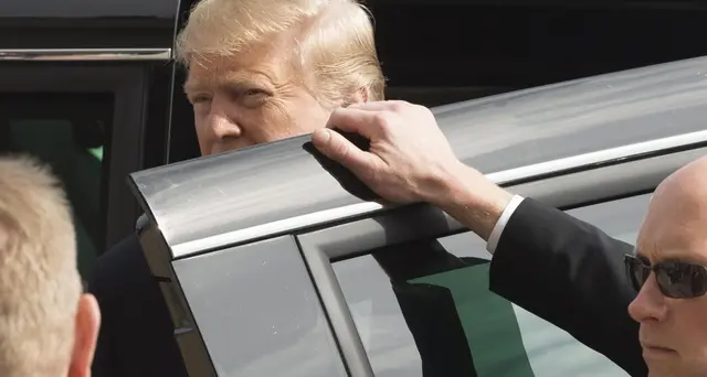 Trump fa giro della pista di Daytona