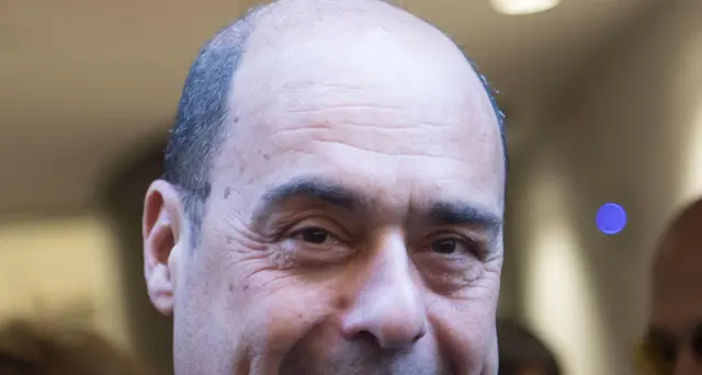 Aborto: Zingaretti, giù mani dai diritti