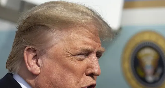 Trump a Bloomberg, oratore corrotto