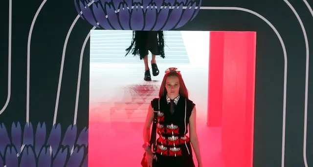 Moda: da Prada e Fendi il femminile è femminista