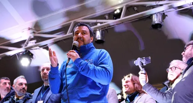Salvini, prima progetto poi candidato