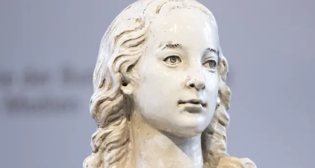 Franceschini a Berlino restituisce opera della Robbia