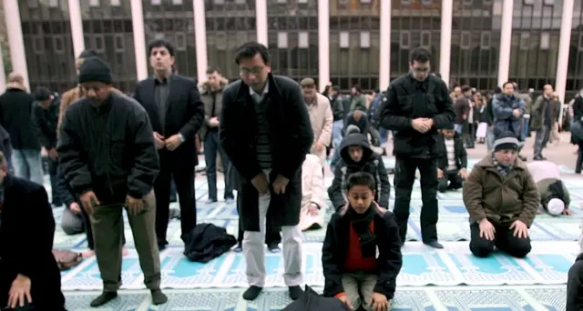 Muezzin dimesso dall'ospedale a Londra