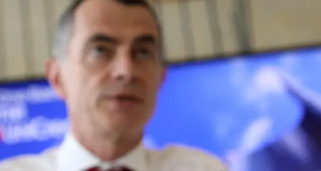 Mustier, niente Hsbc, resta a Unicredit