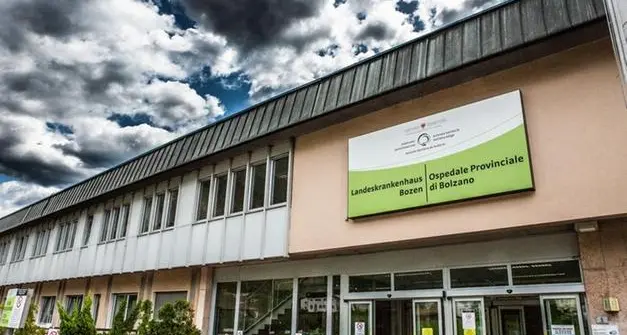 Coronavirus, sono quattro i casi sospetti in Alto Adige: test in corso