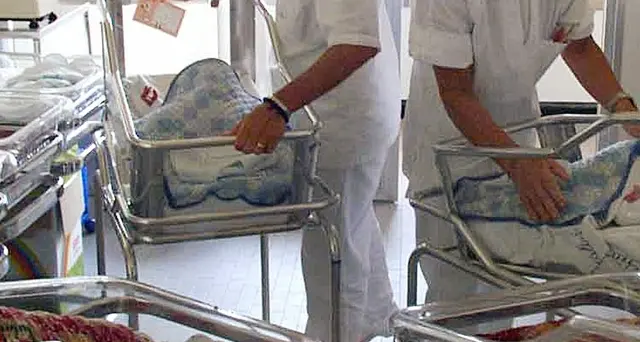 Contagiata partorisce, neonato negativo