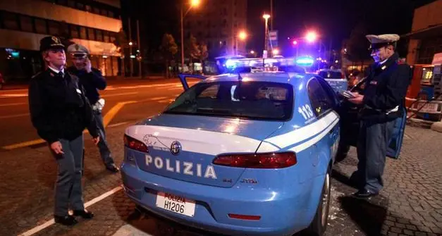 Bolzano, uomo accoltellato in piazza Verdi, è grave