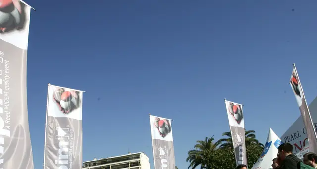 Maxi fiera immobili a Cannes posticipata