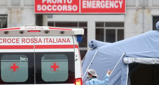 Lombardia, 'ultra 65enni restino a casa'