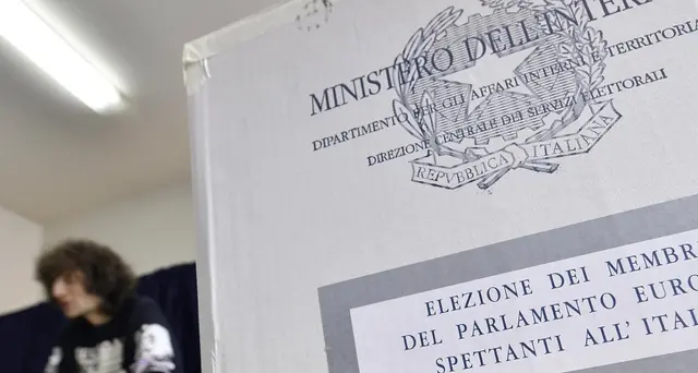 Radicali, posticipare il referendum