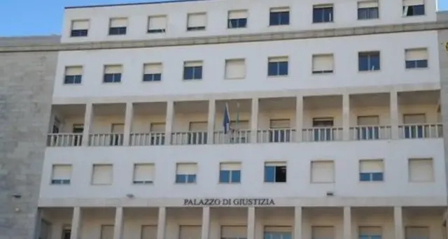Sparò a familiari, condannato a Nuoro