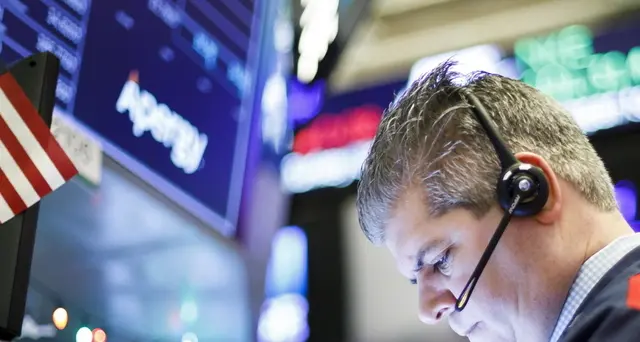 Wall Street apre in calo, -2,89%