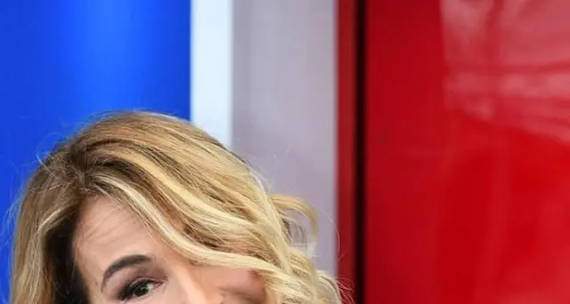 D'Urso, uscivo sempre, ora cucino e guardo tv
