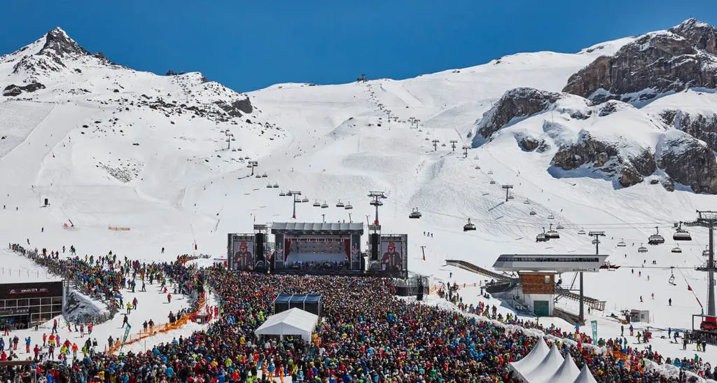 Bufera su Ischgl, la stazione sciistica focolaio