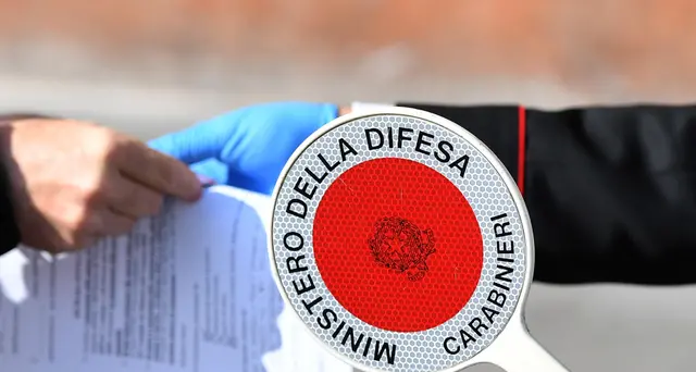 \"Devo fumare una 'canna'\", denunciato