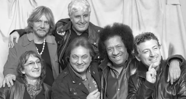 Addio a Joe Amoruso, tastierista band Pino Daniele