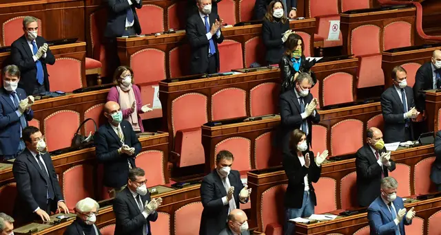 Renzi, commissione inchiesta su virus