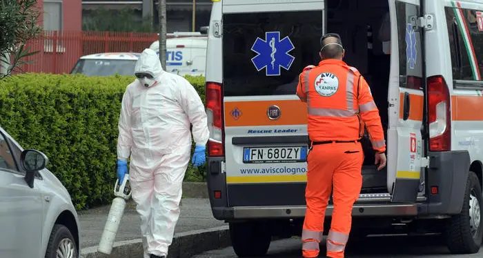 Coronavirus, in Italia 969 morti in 24 ore: mai così tanti
