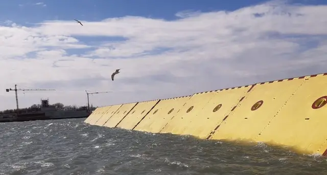 Mose: prove di sollevamento a Chioggia