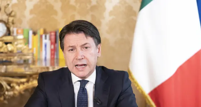 Conte, Ue risponda o \"paziente\" muore