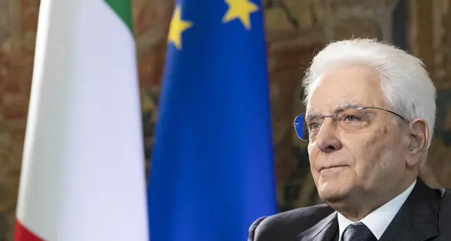 Mattarella, grati a infermieri e medici