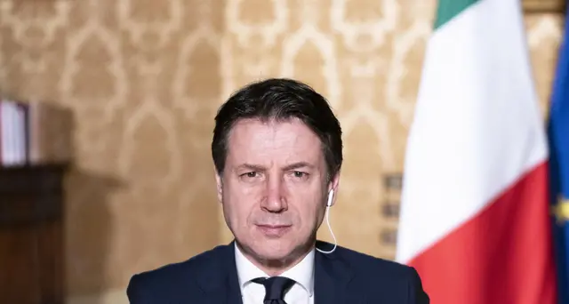 Conte, possibili allentamenti ad aprile