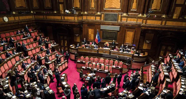 Cura Italia, aula Senato verso fiducia