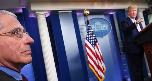 Trump ritwitta, tempo di silurare Fauci